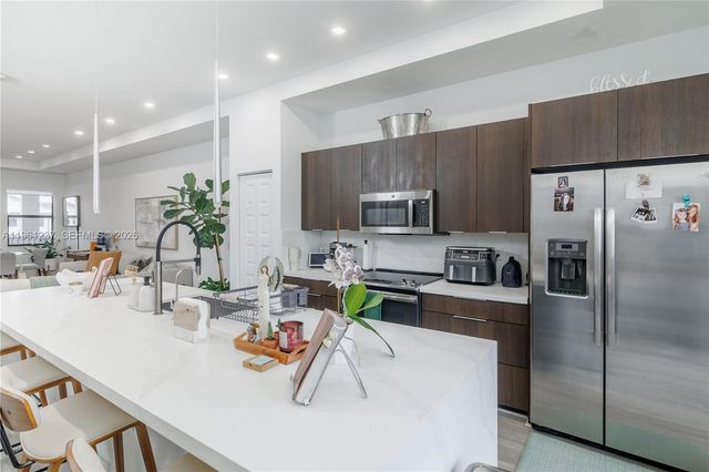 7831 NW 104th Ave 32, Doral, FL 33178