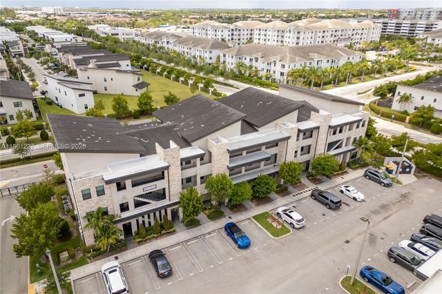 7831 NW 104th Ave 32, Doral, FL 33178