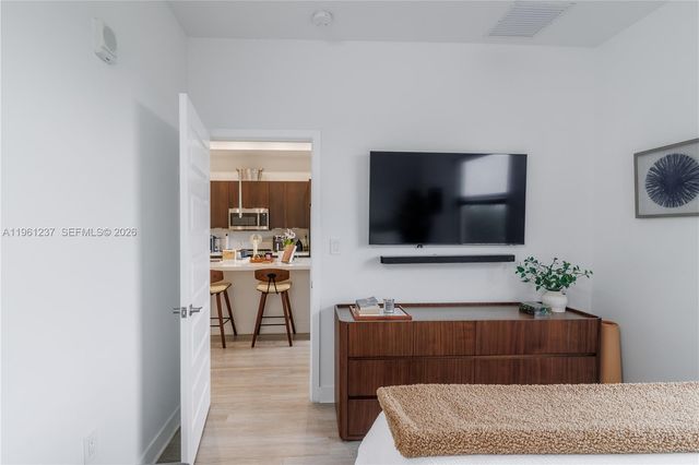 7831 NW 104th Ave 32, Doral, FL 33178