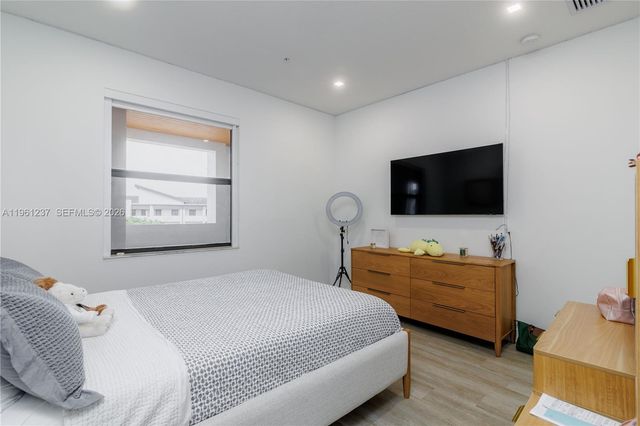 7831 NW 104th Ave 32, Doral, FL 33178