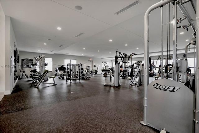 7831 NW 104th Ave 32, Doral, FL 33178