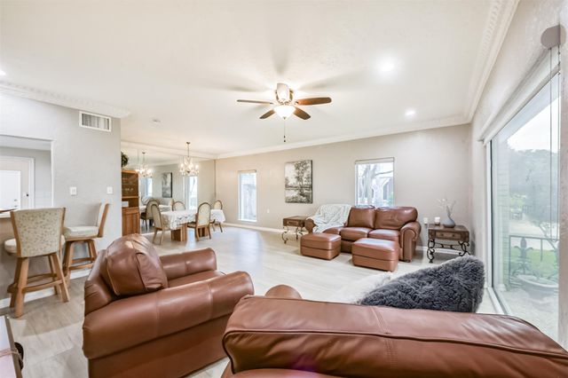 3540 Miramar Drive, La Porte, TX 77571