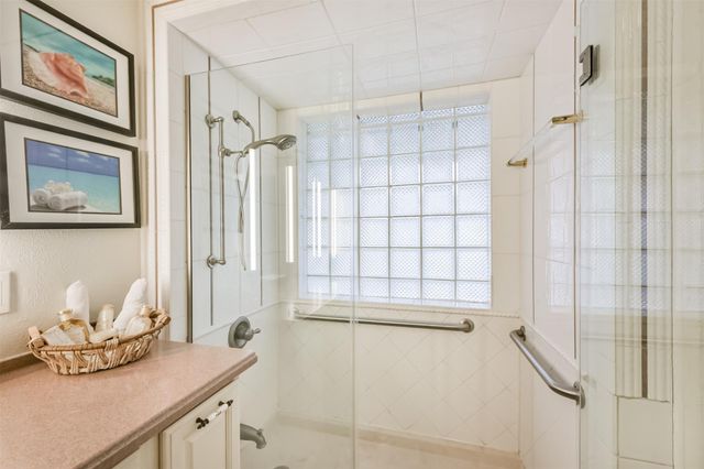 3540 Miramar Drive, La Porte, TX 77571