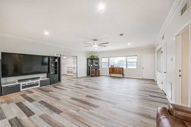 3540 Miramar Drive, La Porte, TX 77571