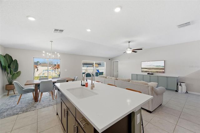 10387 SCARLETT SKIMMER DRIVE, Riverview, FL 33578