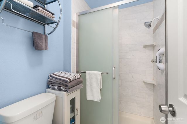 1601 Clearbrook Drive SE, Lacey, WA 98503