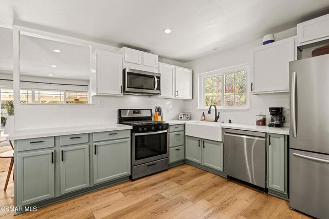 24 Washburn Street, Simi Valley, CA 93065