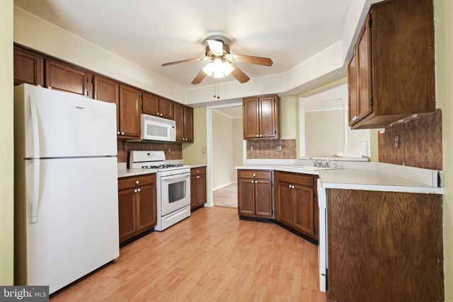3205 WIMBLEDON WAY, Blackwood, NJ 08012