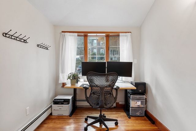 24 Myrtle Ave, Wakefield, MA 01880