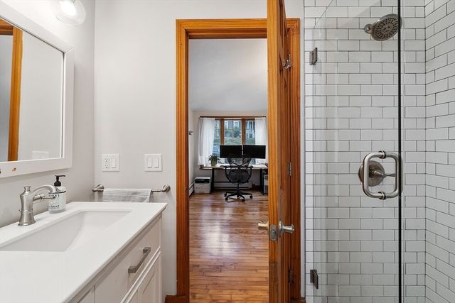 24 Myrtle Ave, Wakefield, MA 01880