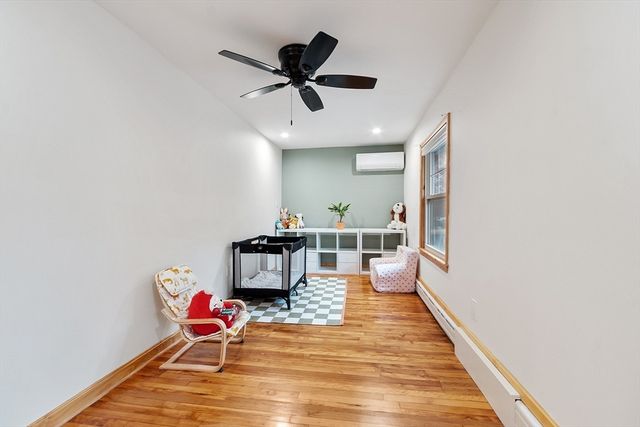 24 Myrtle Ave, Wakefield, MA 01880