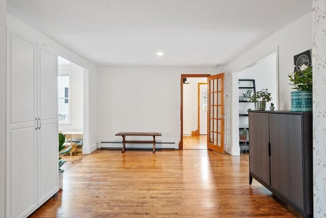 24 Myrtle Ave, Wakefield, MA 01880