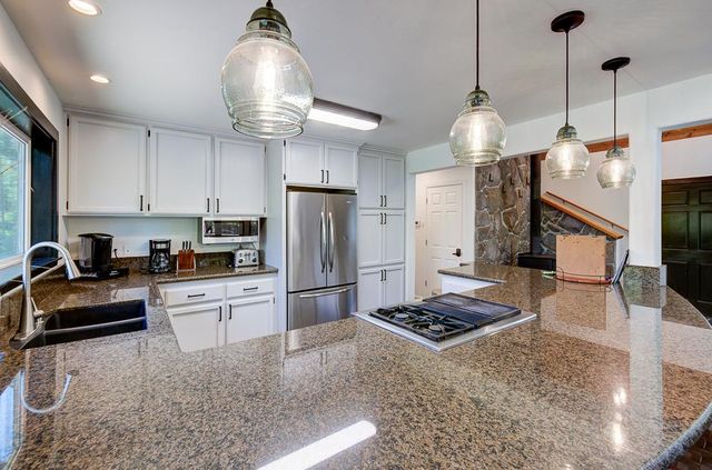41092 Woodridge Lane, Shaver Lake, CA 93664