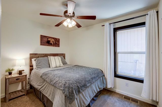 41092 Woodridge Lane, Shaver Lake, CA 93664