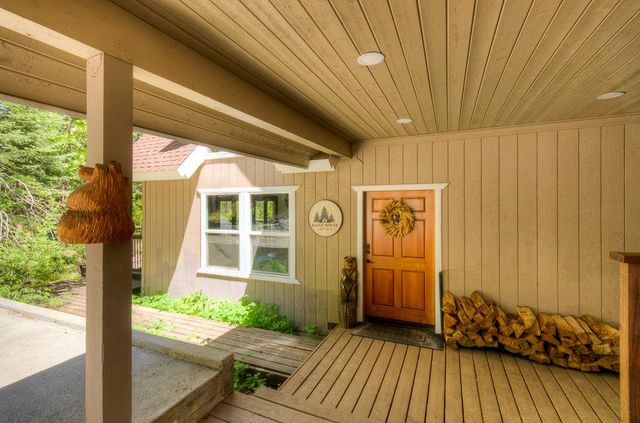 41092 Woodridge Lane, Shaver Lake, CA 93664