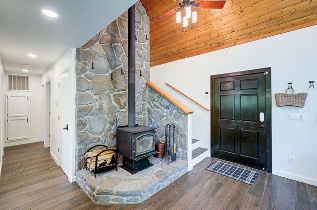41092 Woodridge Lane, Shaver Lake, CA 93664