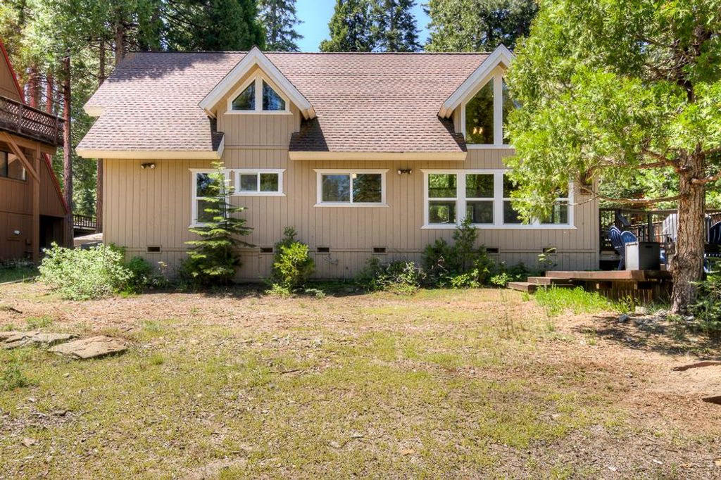 Image 51 of property listing at 41092 Woodridge Lane, Shaver Lake, CA 93664