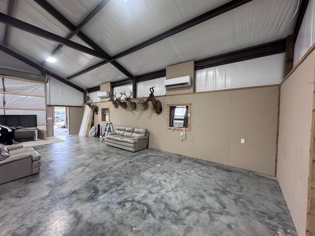 3901 E Fm 942, Livingston, TX 77351