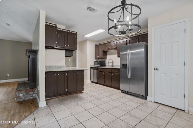 15198 N Parkwood Drive, Gulfport, MS 39503