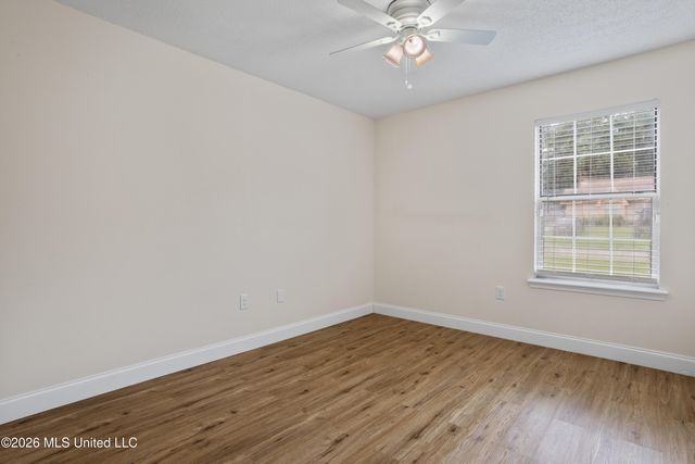 15198 N Parkwood Drive, Gulfport, MS 39503