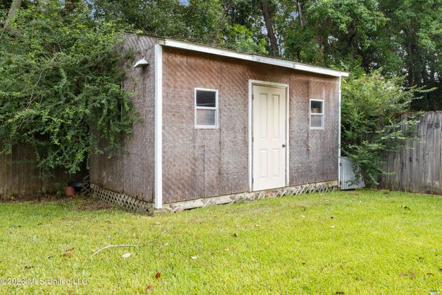 15198 N Parkwood Drive, Gulfport, MS 39503