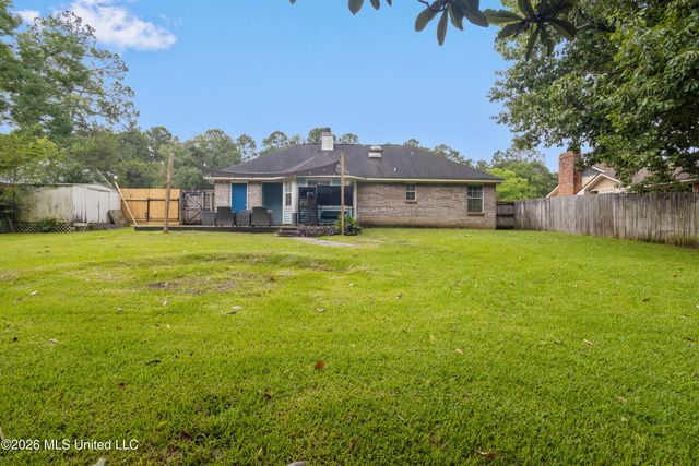 15198 N Parkwood Drive, Gulfport, MS 39503