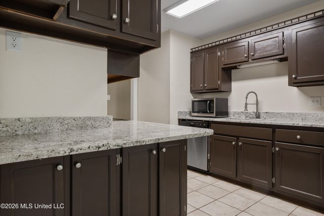 15198 N Parkwood Drive, Gulfport, MS 39503
