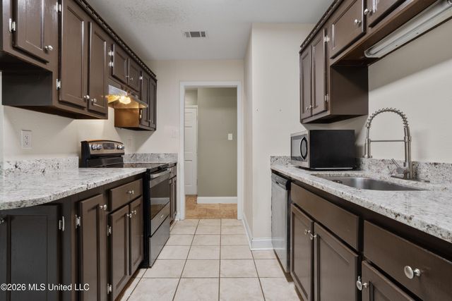 15198 N Parkwood Drive, Gulfport, MS 39503