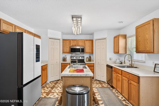 5537 SHADY PINE Street S, Jacksonville, FL 32244