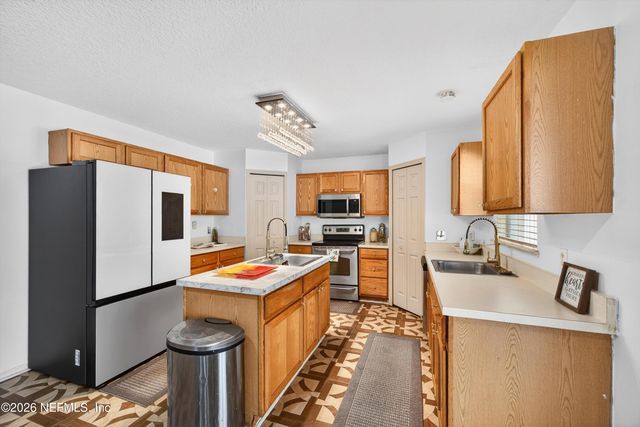 5537 SHADY PINE Street S, Jacksonville, FL 32244