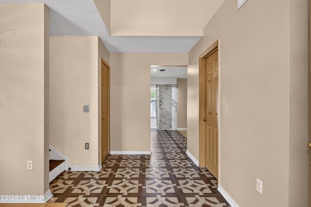 5537 SHADY PINE Street S, Jacksonville, FL 32244