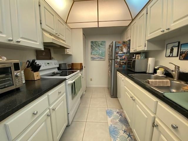 2700 COVE CAY DRIVE 1-6D, Clearwater, FL 33760