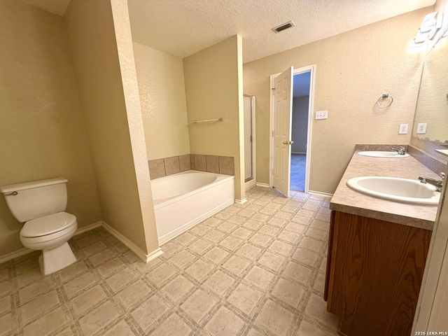 4810 Heather Pass, San Antonio, TX 78218