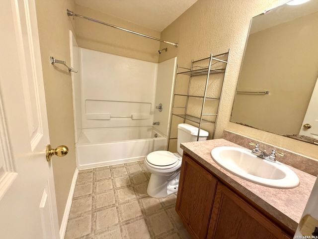 4810 Heather Pass, San Antonio, TX 78218