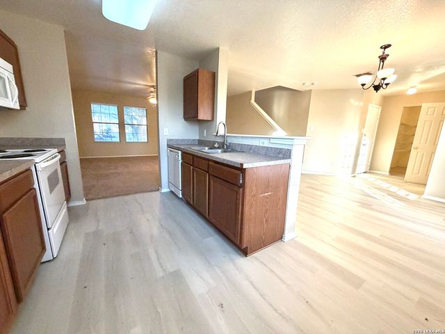 4810 Heather Pass, San Antonio, TX 78218