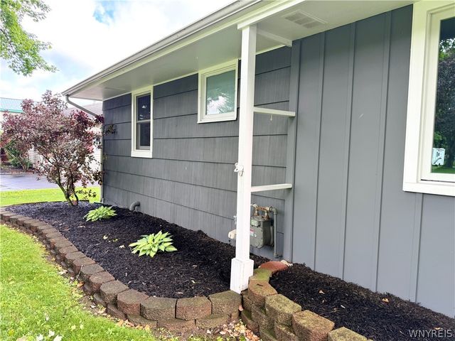 3980 Staley Drive, Hamburg, NY 14075