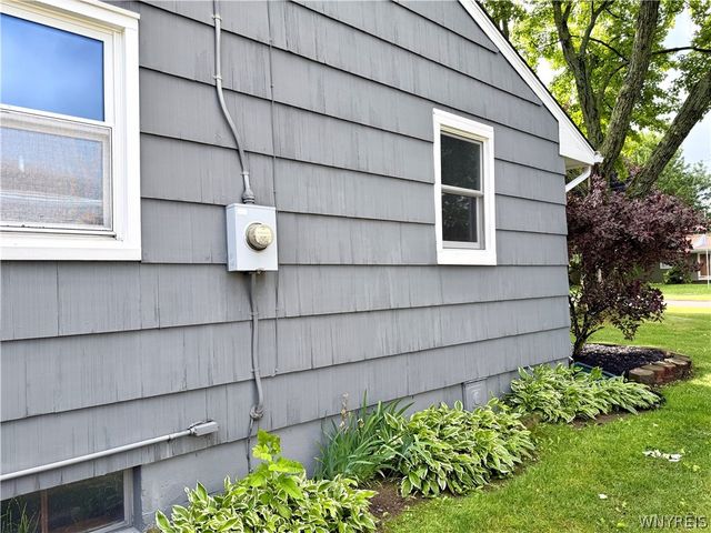 3980 Staley Drive, Hamburg, NY 14075