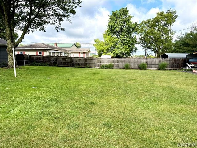 3980 Staley Drive, Hamburg, NY 14075