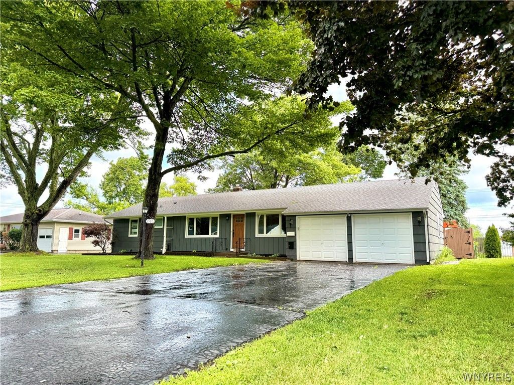 3980 Staley Drive, Hamburg, NY 14075