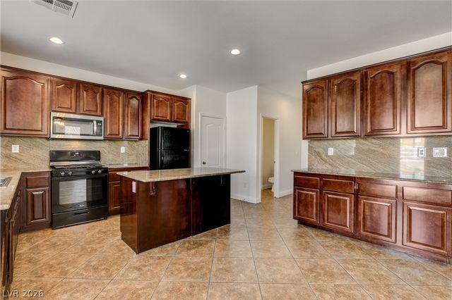 2208 Saddlebill Court, North Las Vegas, NV 89084