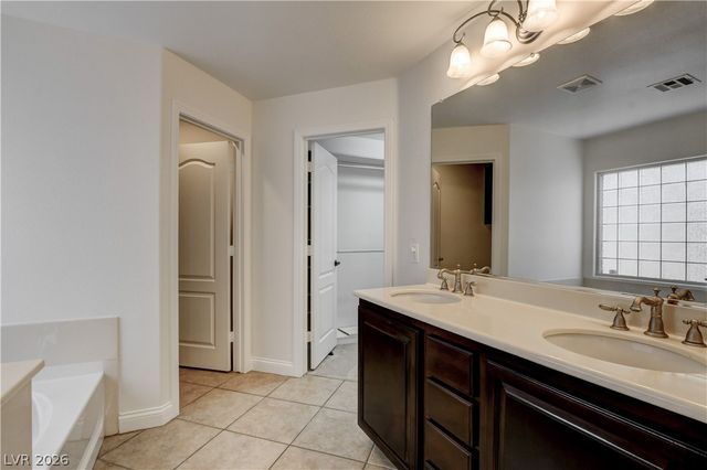 2208 Saddlebill Court, North Las Vegas, NV 89084