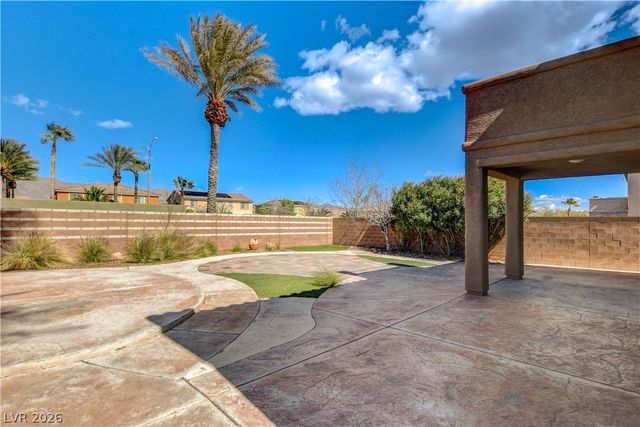 2208 Saddlebill Court, North Las Vegas, NV 89084