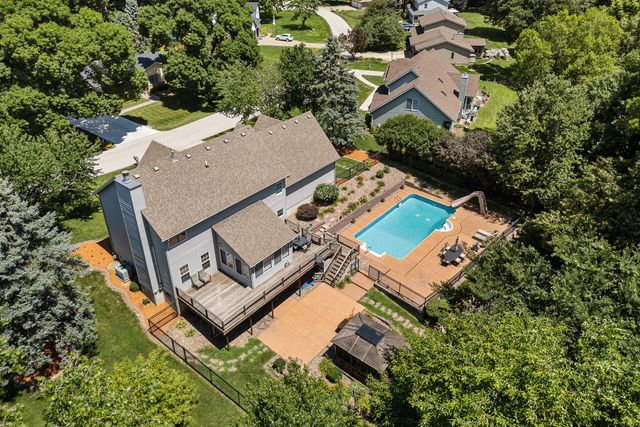 1918 Brierwood Lane, Port Byron, IL 61275