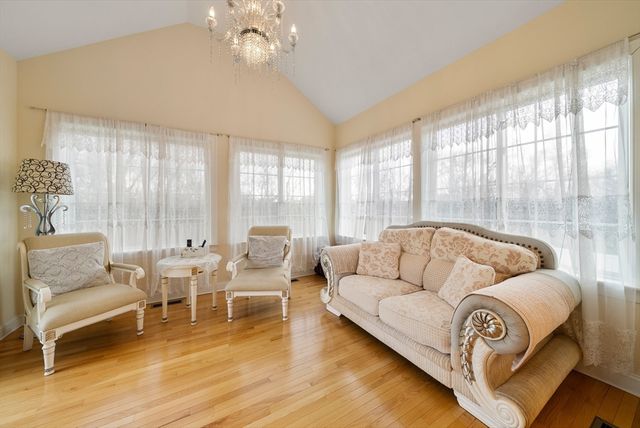 114 Meredith Way, Weymouth, MA 02189