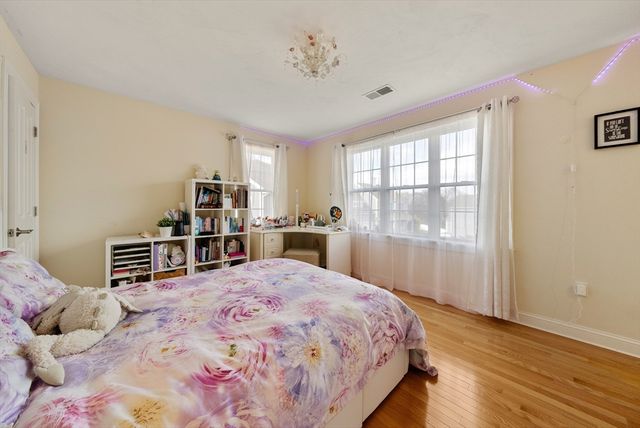 114 Meredith Way, Weymouth, MA 02189