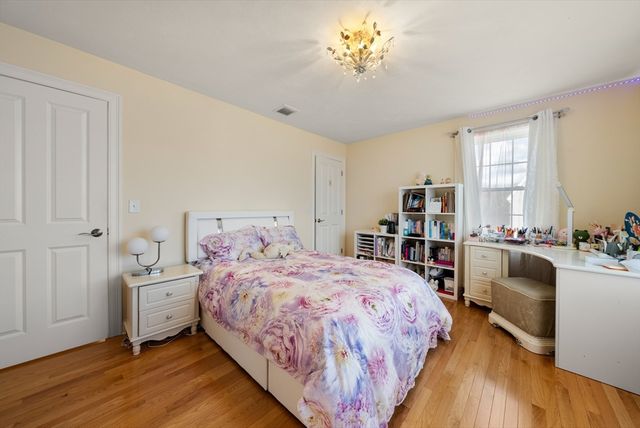 114 Meredith Way, Weymouth, MA 02189