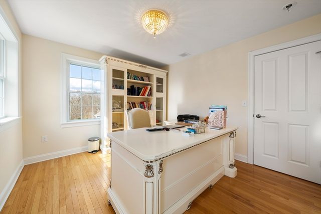114 Meredith Way, Weymouth, MA 02189