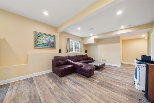 114 Meredith Way, Weymouth, MA 02189