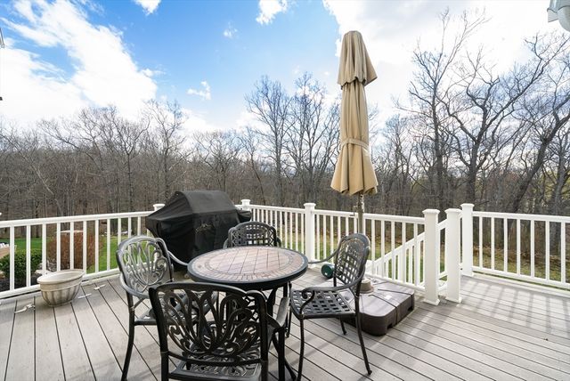114 Meredith Way, Weymouth, MA 02189