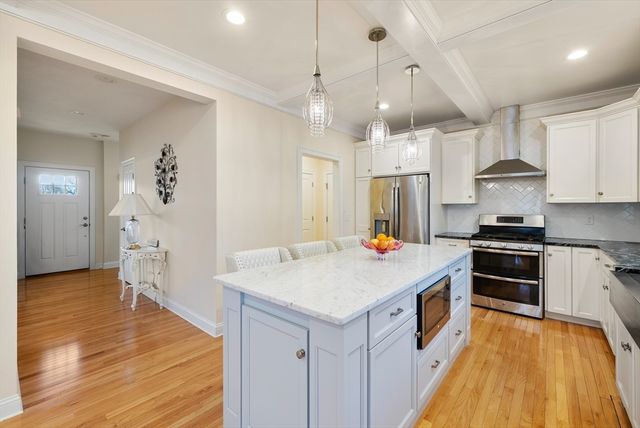 114 Meredith Way, Weymouth, MA 02189
